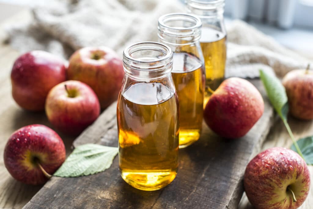 Apple cider vinegar picture